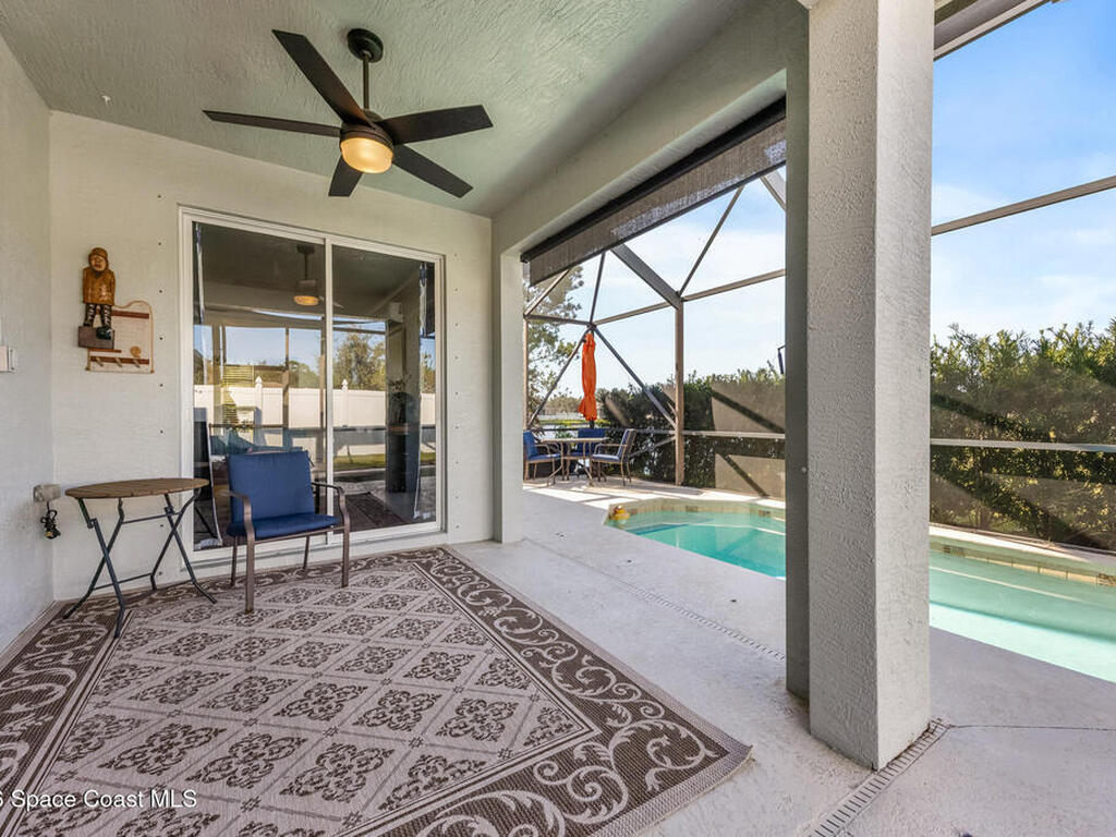 102 Salazar Lane, Sebastian, FL 32958
