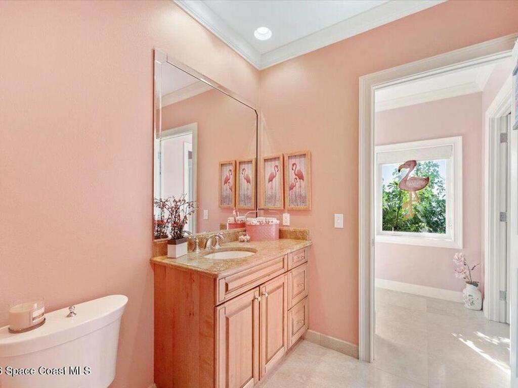 2555 S Tropical Trail, Merritt Island, FL 32952