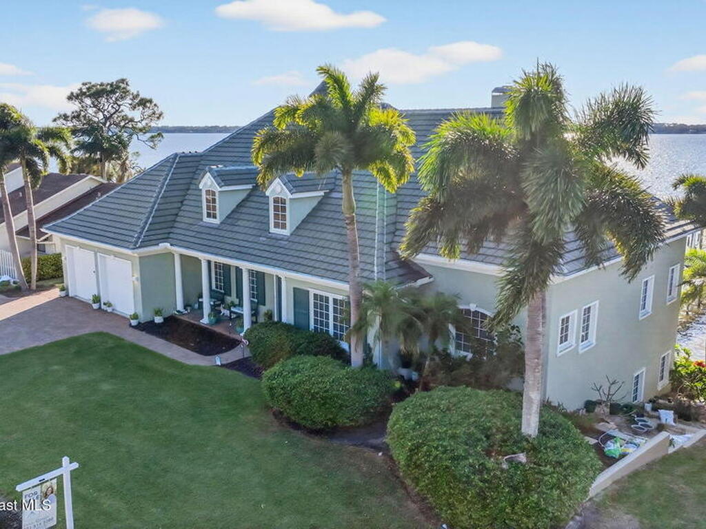 2555 S Tropical Trail, Merritt Island, FL 32952