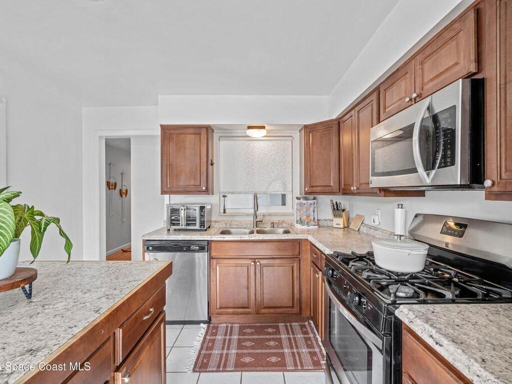 325 Duet Avenue, Merritt Island, FL 32952