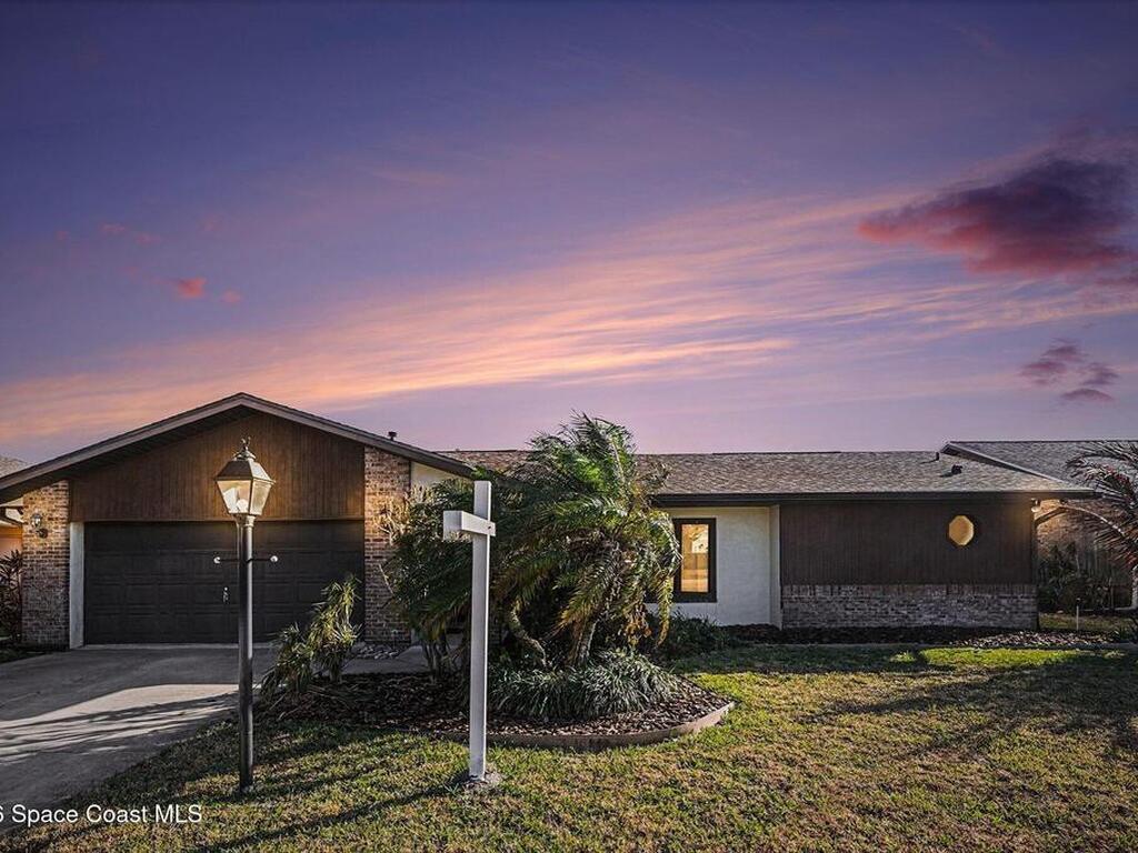 2001 Thistle Drive, Melbourne, FL 32935