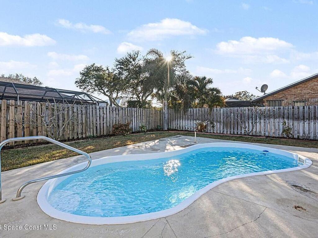 2001 Thistle Drive, Melbourne, FL 32935