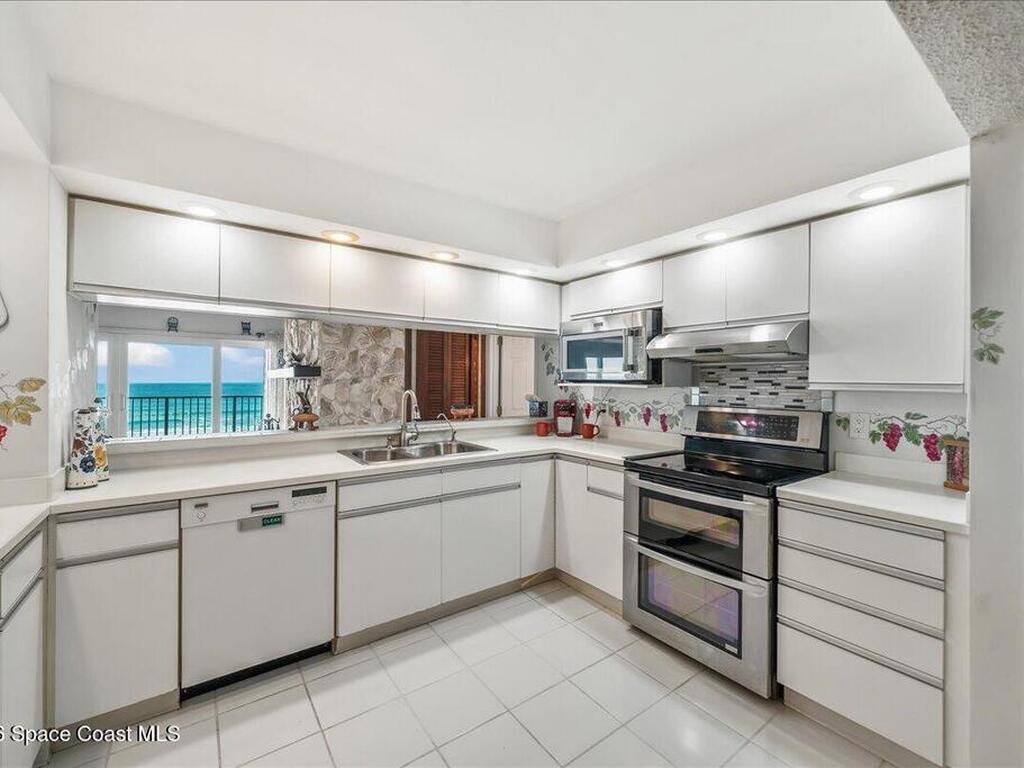 2101 Atlantic Street, Melbourne Beach, FL 32951