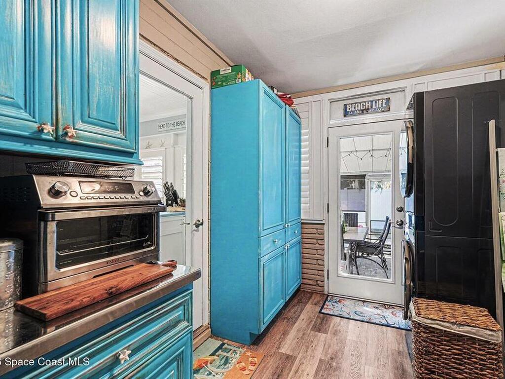 302 Riverside Drive, Holly Hill, FL 32117