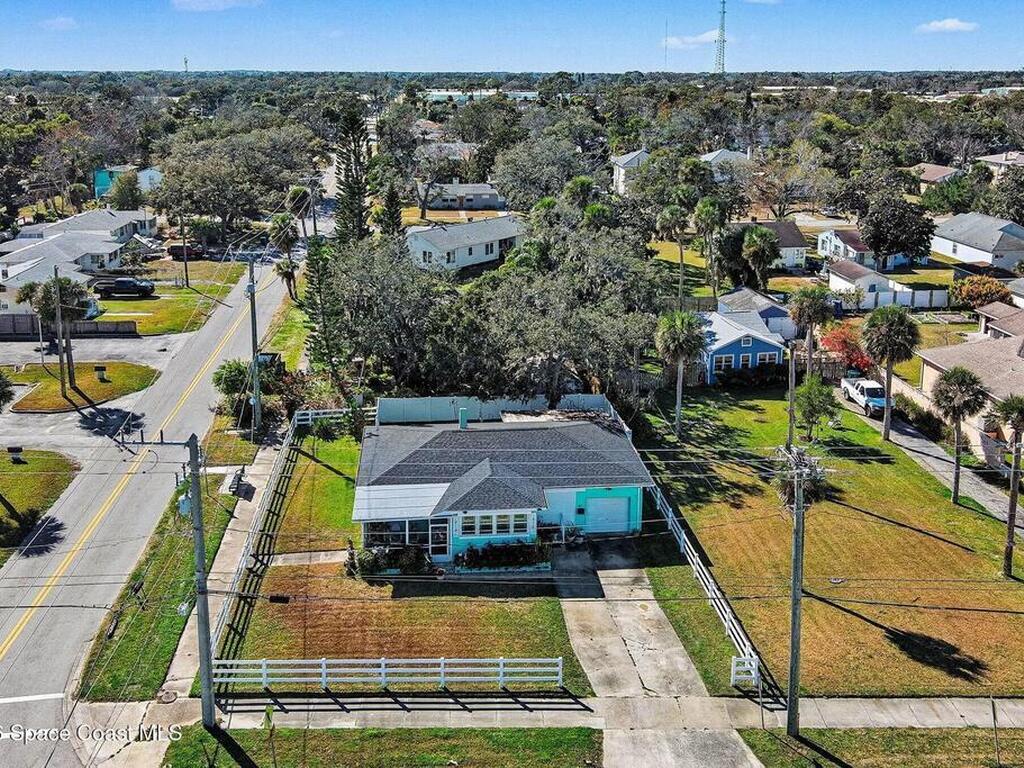 302 Riverside Drive, Holly Hill, FL 32117