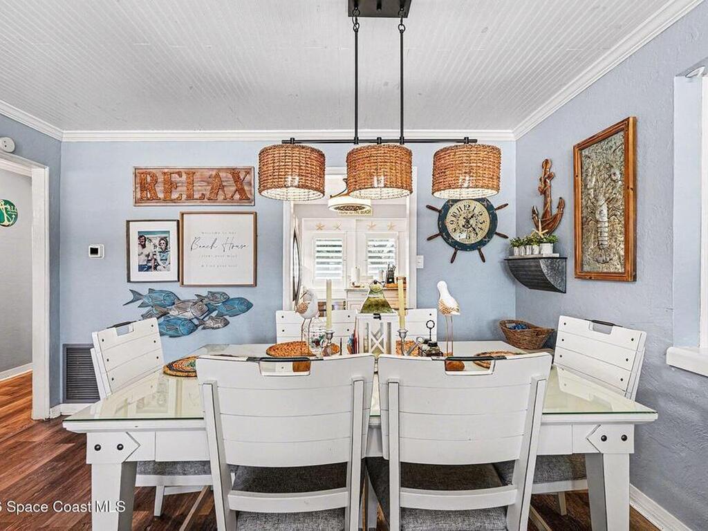 302 Riverside Drive, Holly Hill, FL 32117