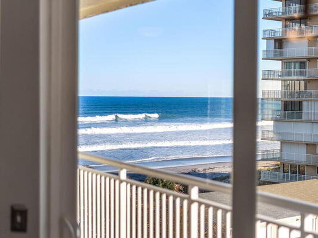 925 N Highway A1a, Indialantic, FL 32903