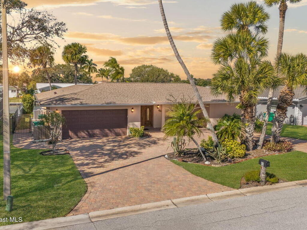 63 Yacht Haven Drive, Cocoa Beach, FL 32931