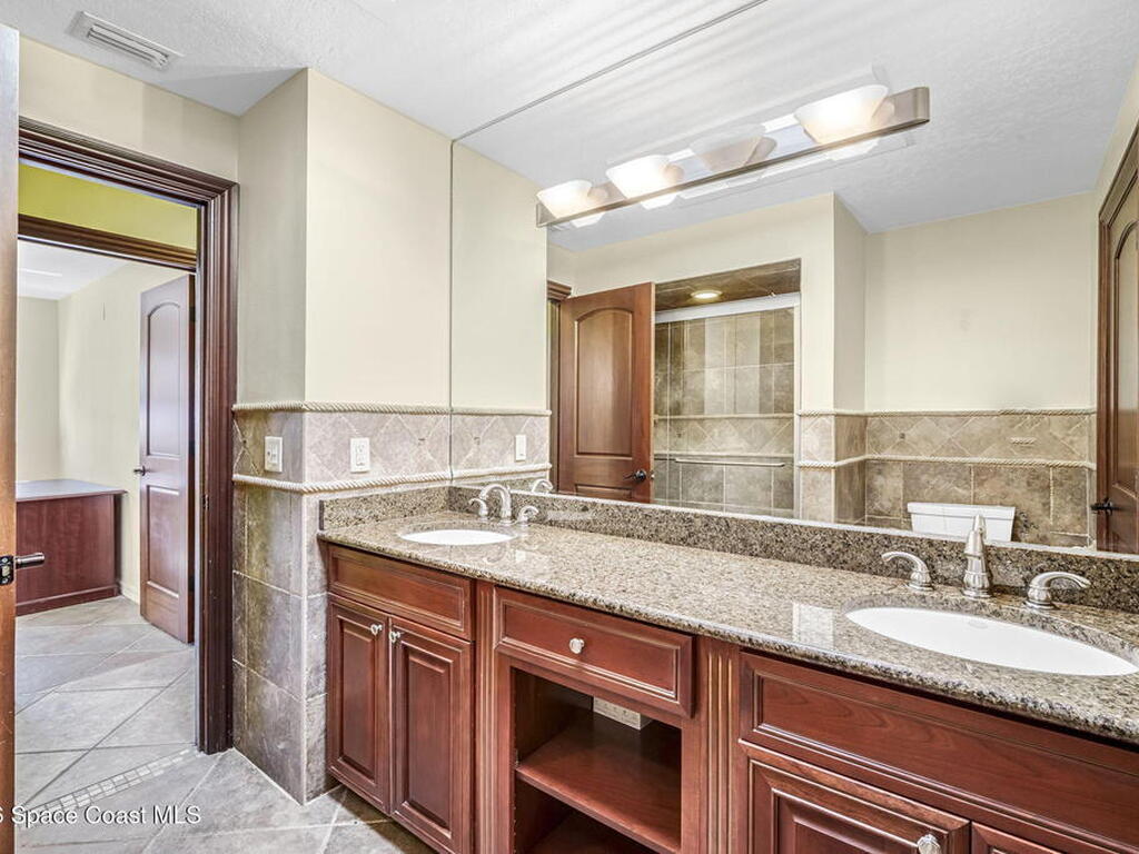 63 Yacht Haven Drive, Cocoa Beach, FL 32931