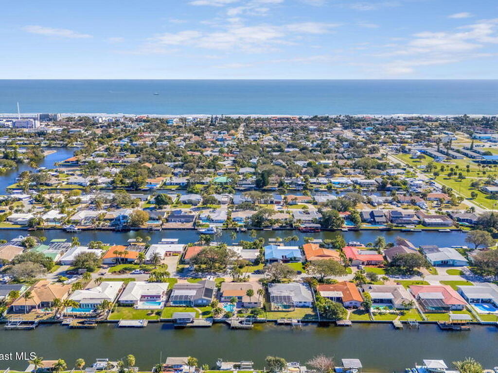 63 Yacht Haven Drive, Cocoa Beach, FL 32931