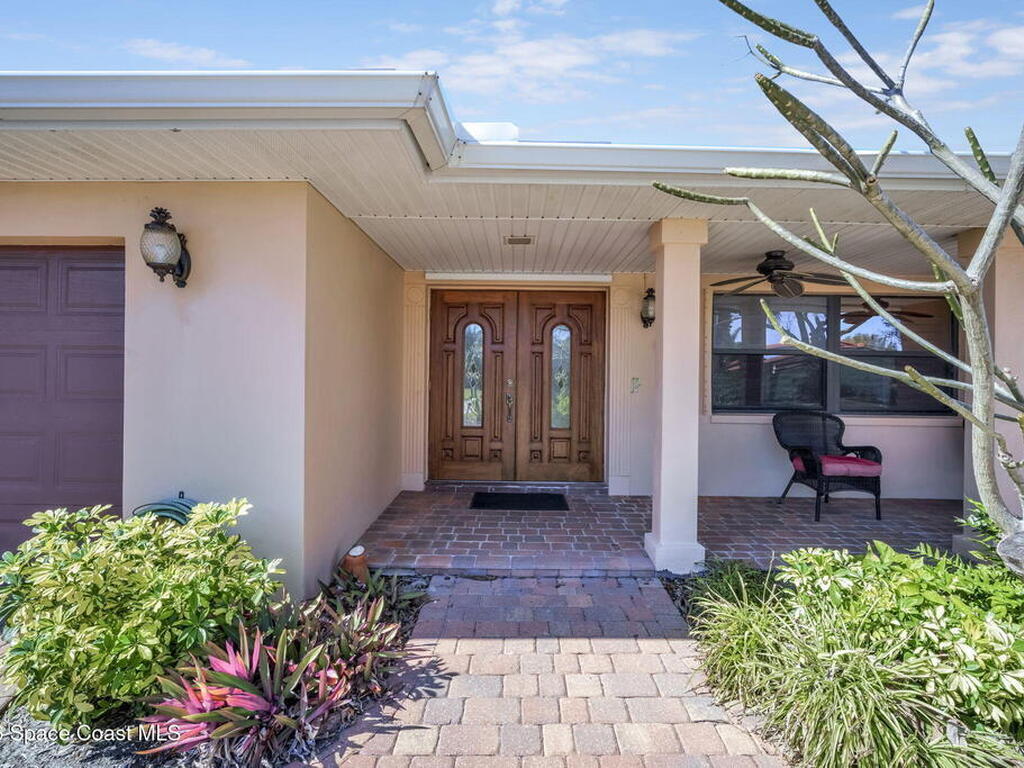 63 Yacht Haven Drive, Cocoa Beach, FL 32931