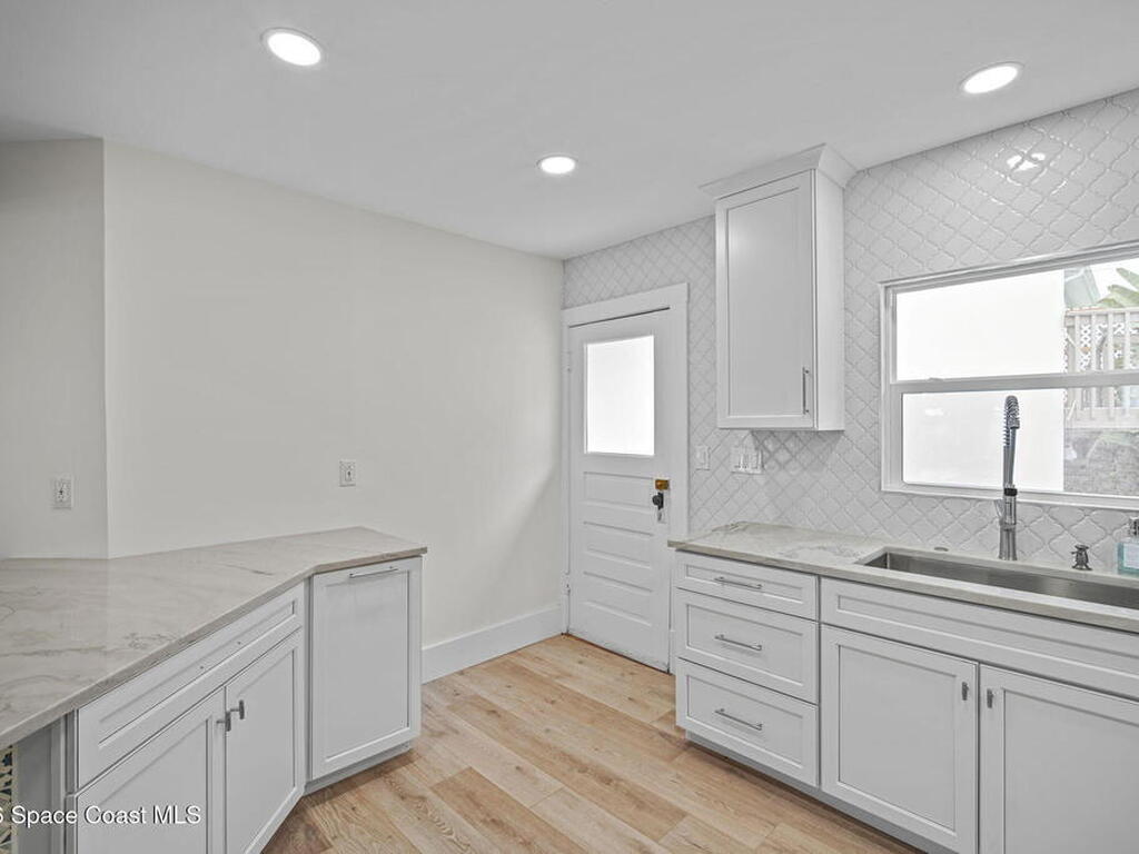 803 N Indian River Drive, Cocoa, FL 32922