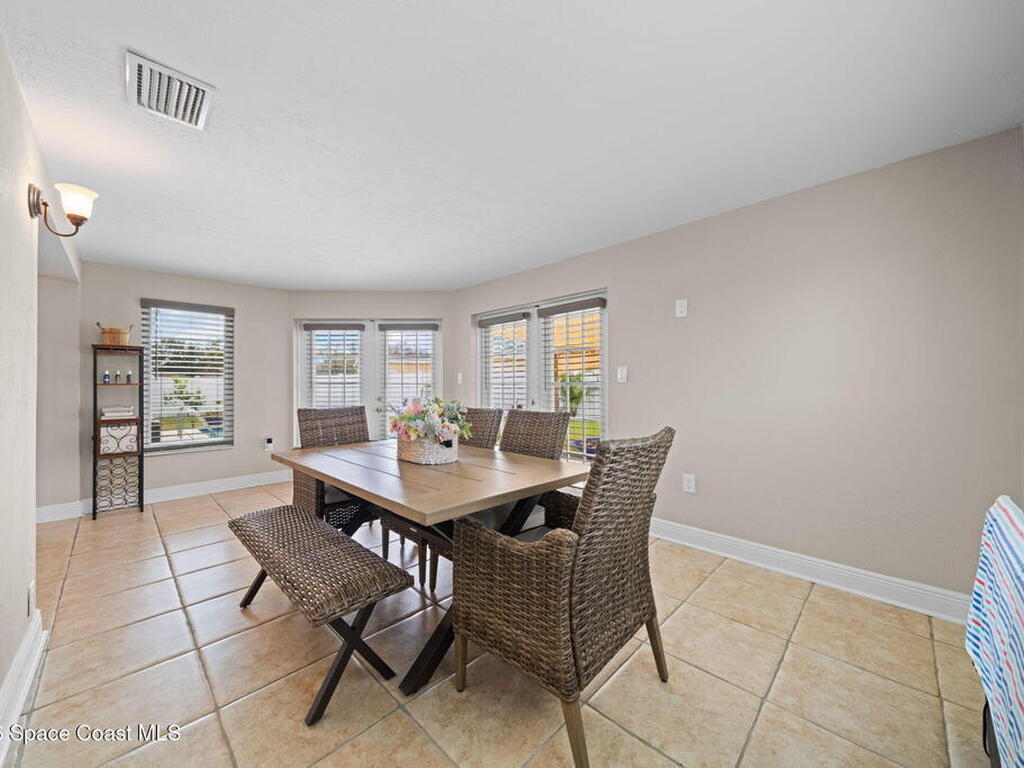 525 Orange Avenue, Merritt Island, FL 32952