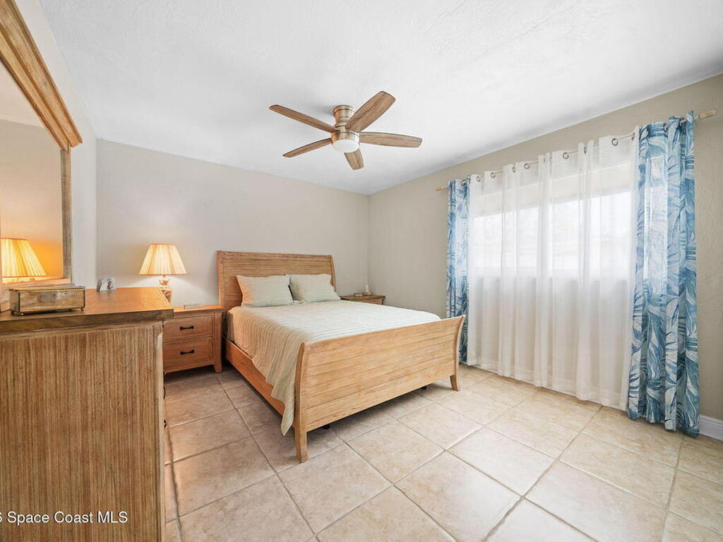 525 Orange Avenue, Merritt Island, FL 32952