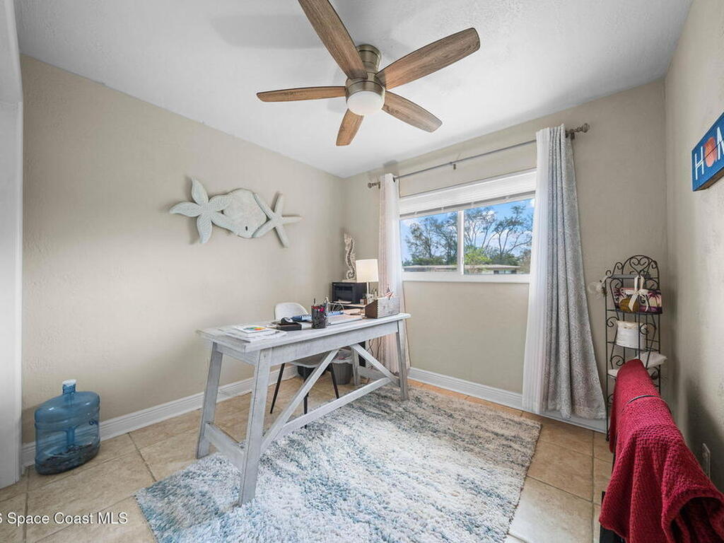 525 Orange Avenue, Merritt Island, FL 32952