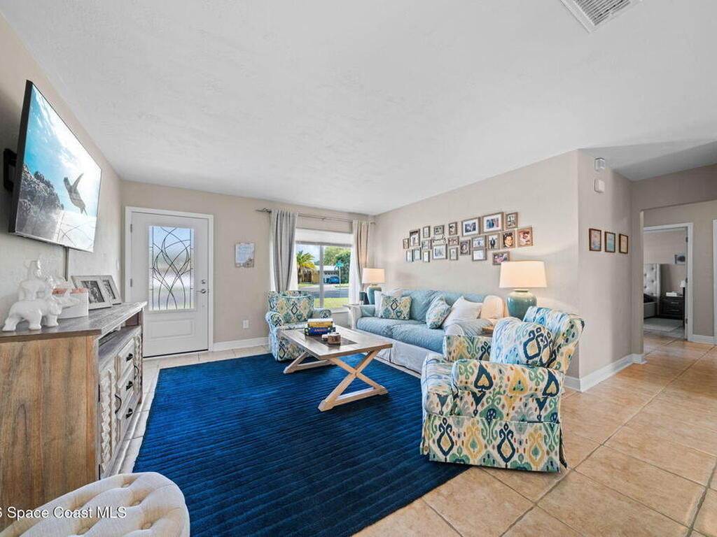 525 Orange Avenue, Merritt Island, FL 32952