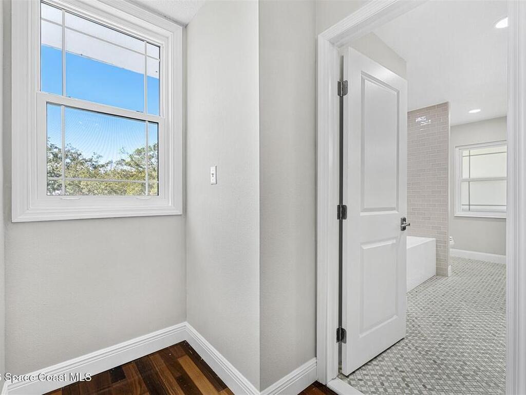 517 N River Oaks Drive, Indialantic, FL 32903