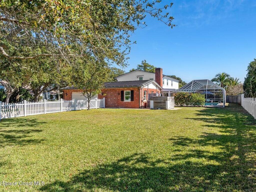 517 N River Oaks Drive, Indialantic, FL 32903