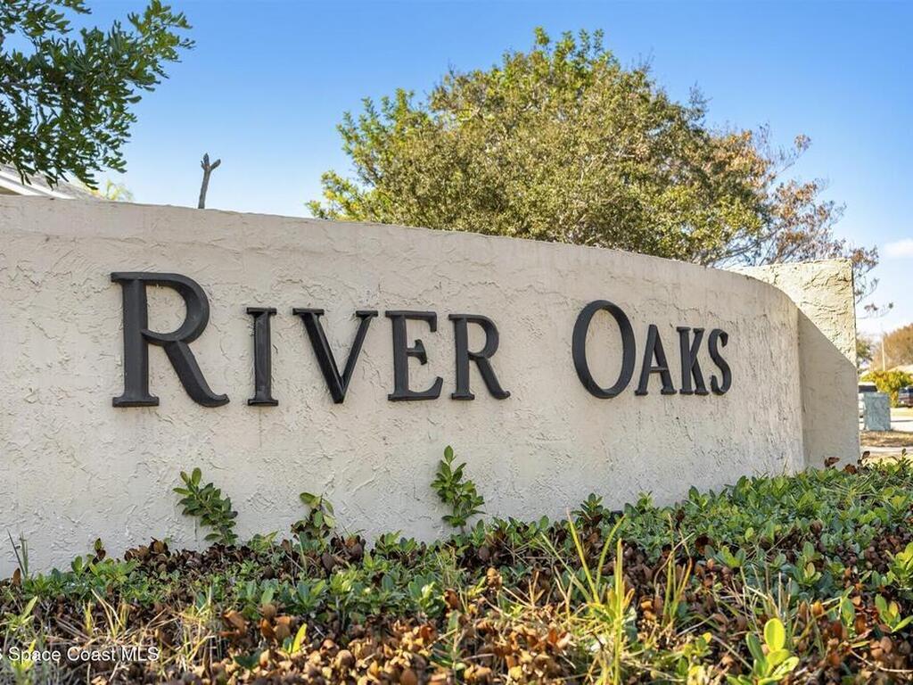 517 N River Oaks Drive, Indialantic, FL 32903