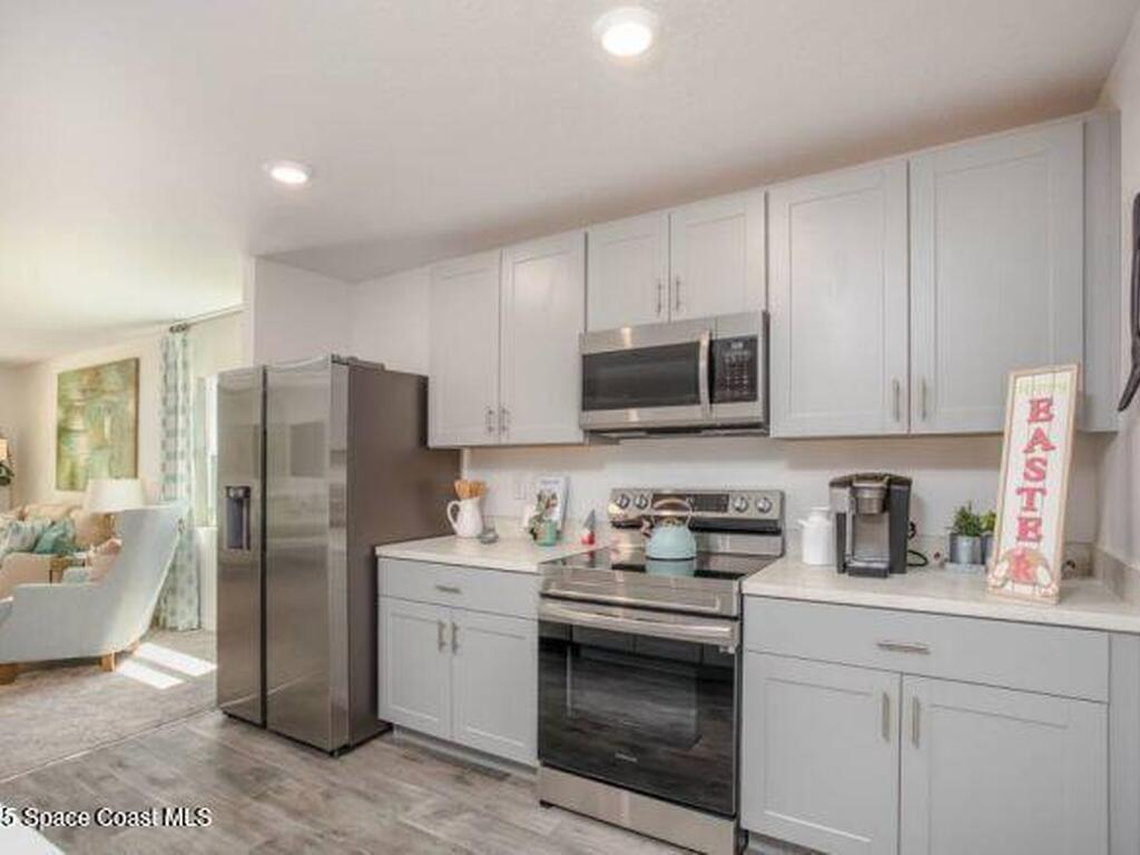 509 Forrest Hills Street, Palm Bay, FL 32908