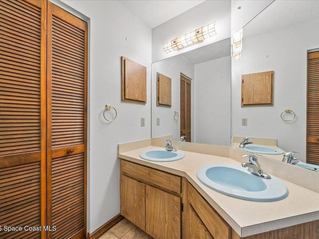 365 Sheridan Avenue, Satellite Beach, FL 32937