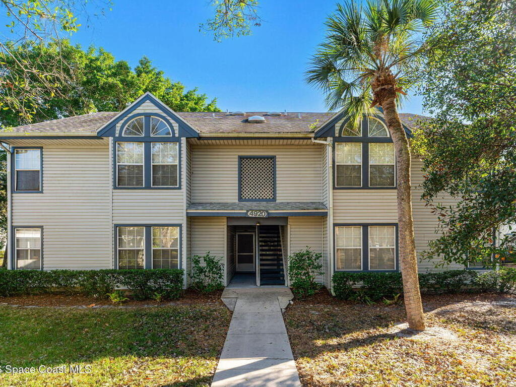 4920 Lake Waterford Way, Melbourne, FL 32901