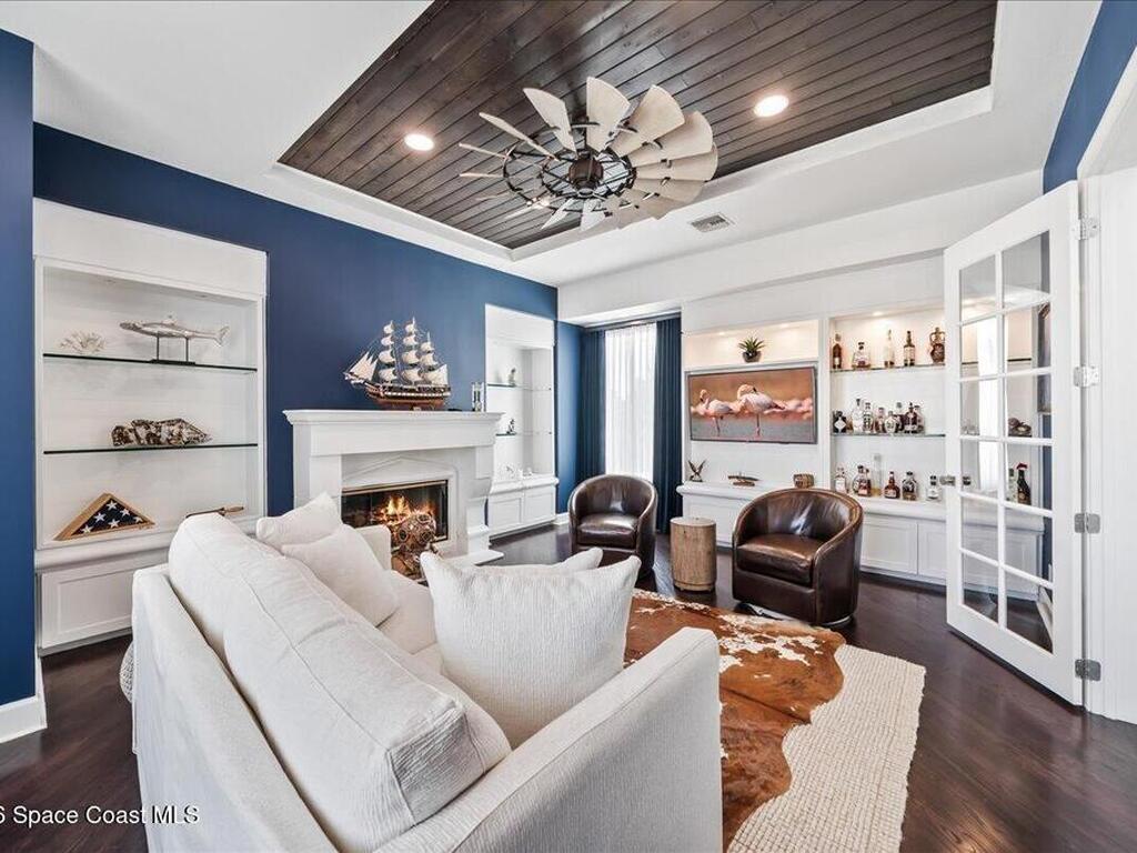 4737 S Tropical Trail, Merritt Island, FL 32952