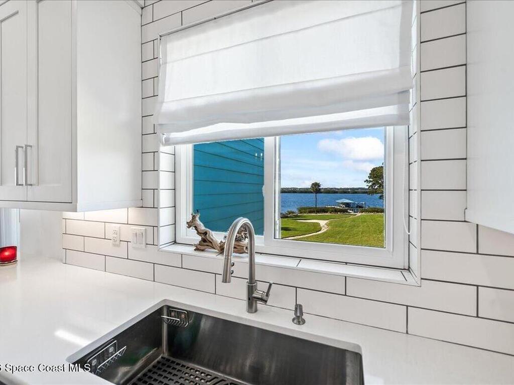 4737 S Tropical Trail, Merritt Island, FL 32952