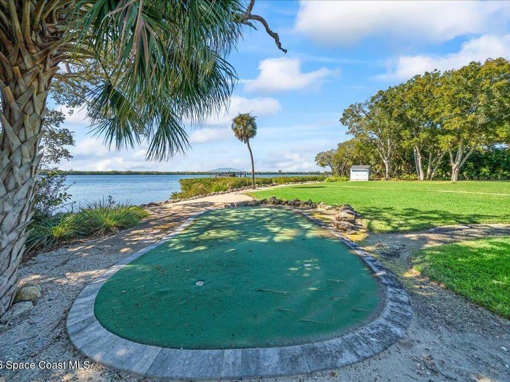 4737 S Tropical Trail, Merritt Island, FL 32952