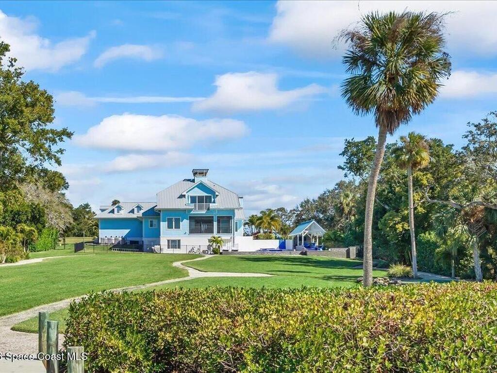 4737 S Tropical Trail, Merritt Island, FL 32952