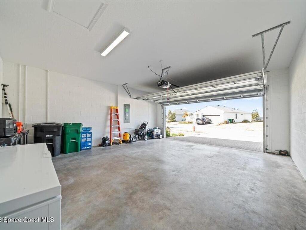 14236 Murney Way, Port St. Lucie, FL 34987