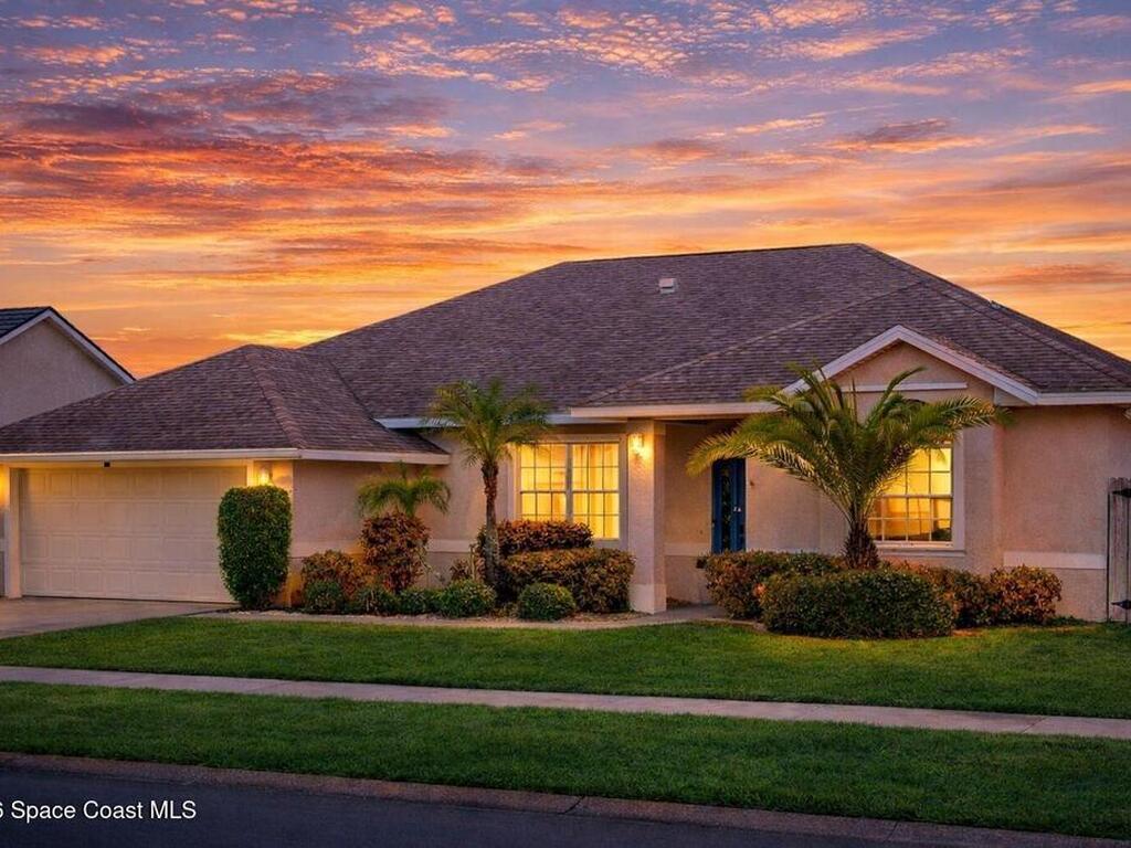 1305 Pemberton Trail, Malabar, FL 32950