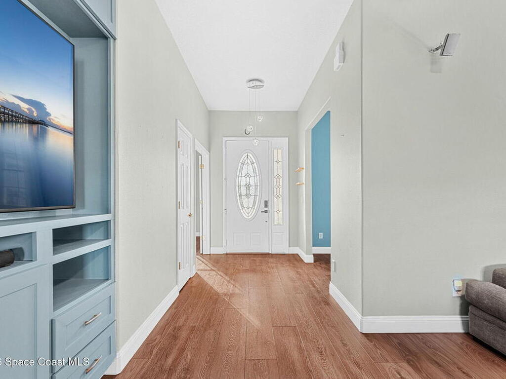 1305 Pemberton Trail, Malabar, FL 32950