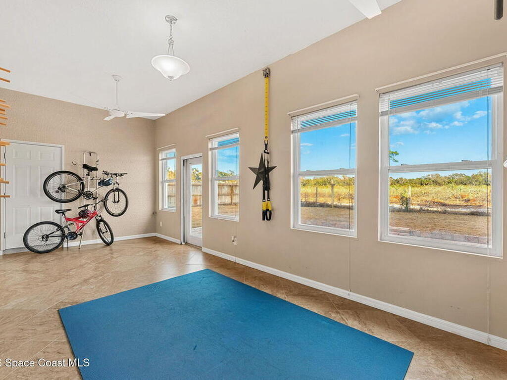 1305 Pemberton Trail, Malabar, FL 32950