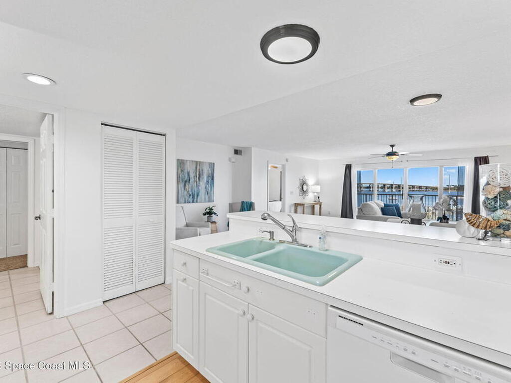 102 Riverside Drive, Cocoa, FL 32922