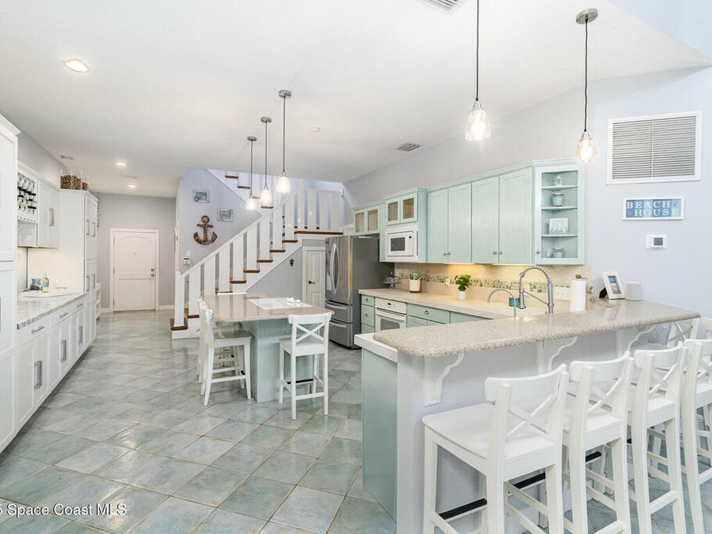 210 Pelican Drive, Melbourne Beach, FL 32951