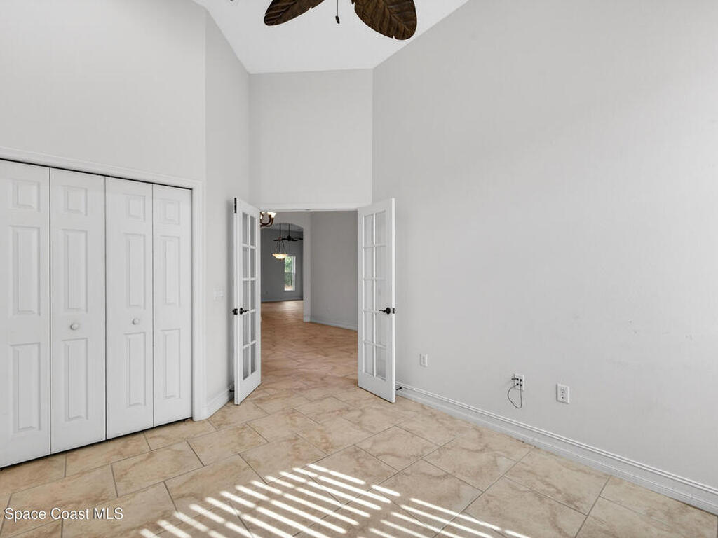 5911 Herons Landing Drive, Suntree, FL 32955