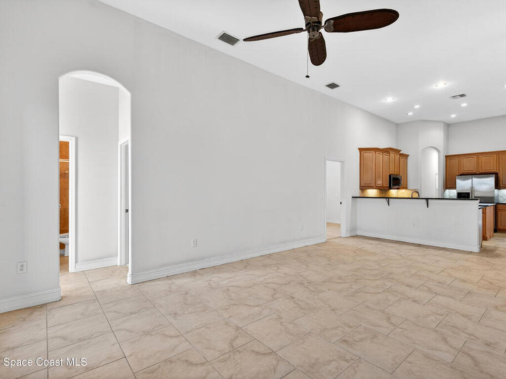 5911 Herons Landing Drive, Suntree, FL 32955