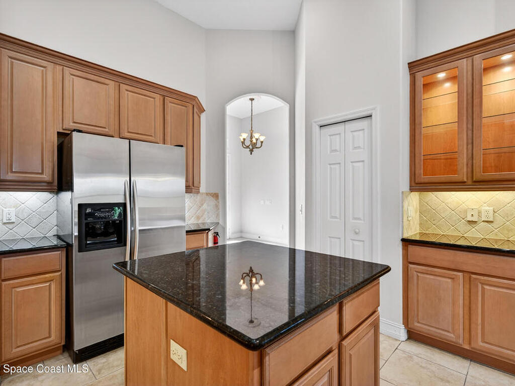 5911 Herons Landing Drive, Suntree, FL 32955