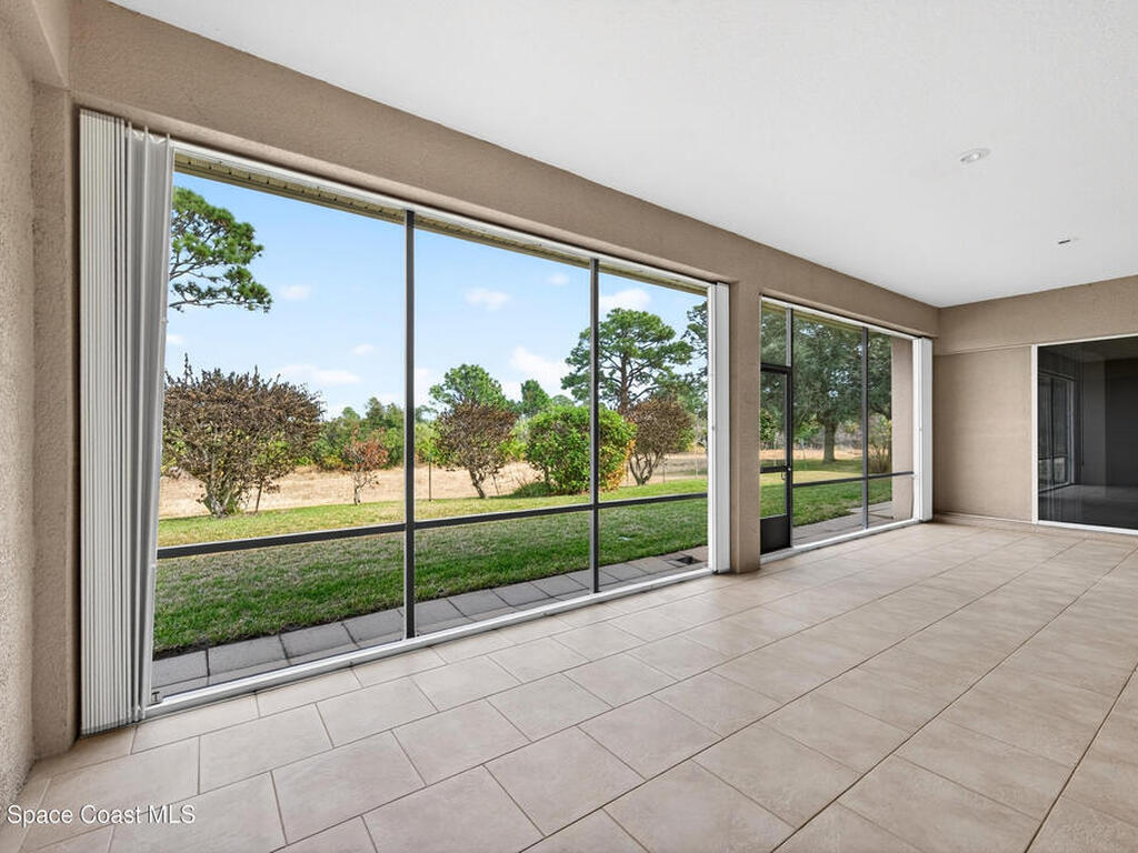 5911 Herons Landing Drive, Suntree, FL 32955