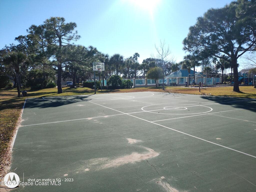 5911 Herons Landing Drive, Suntree, FL 32955