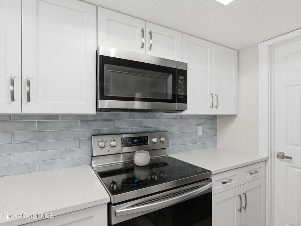 425 Catamaran Drive, Merritt Island, FL 32952