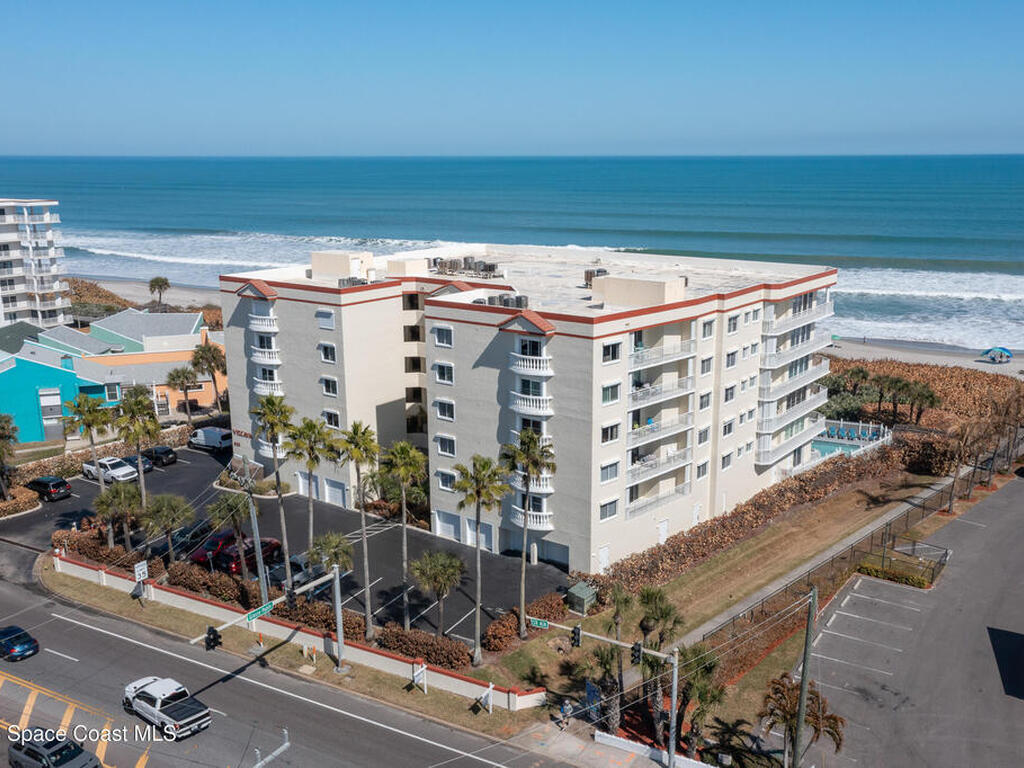 925 N Highway A1a, Indialantic, FL 32903