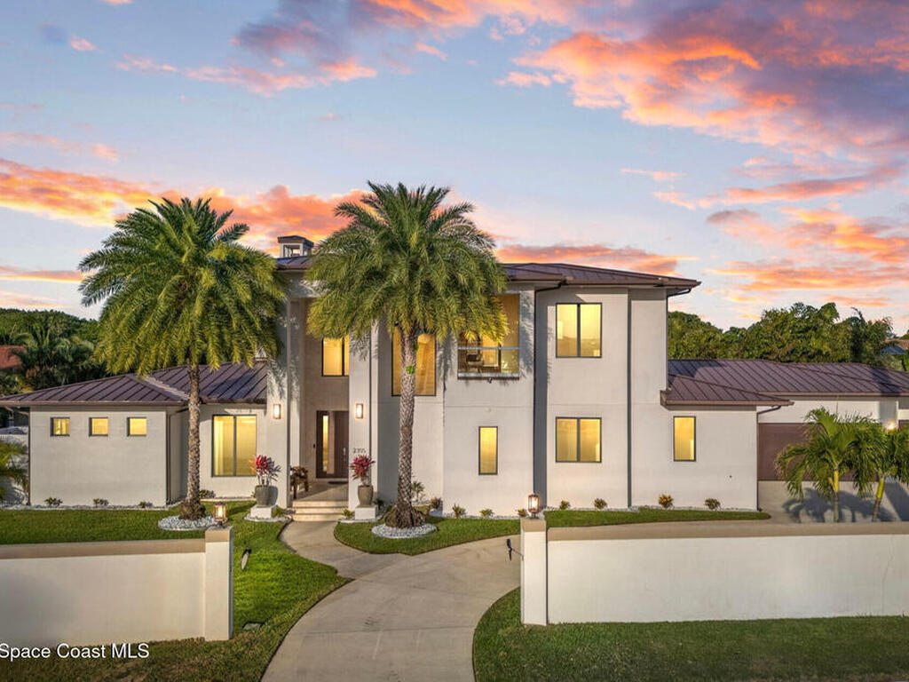 2355 N Riverside Drive, Indialantic, FL 32903