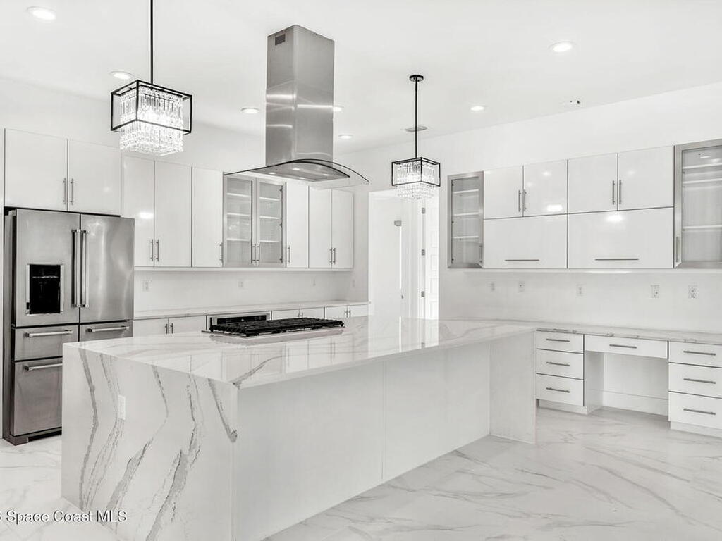 2355 N Riverside Drive, Indialantic, FL 32903