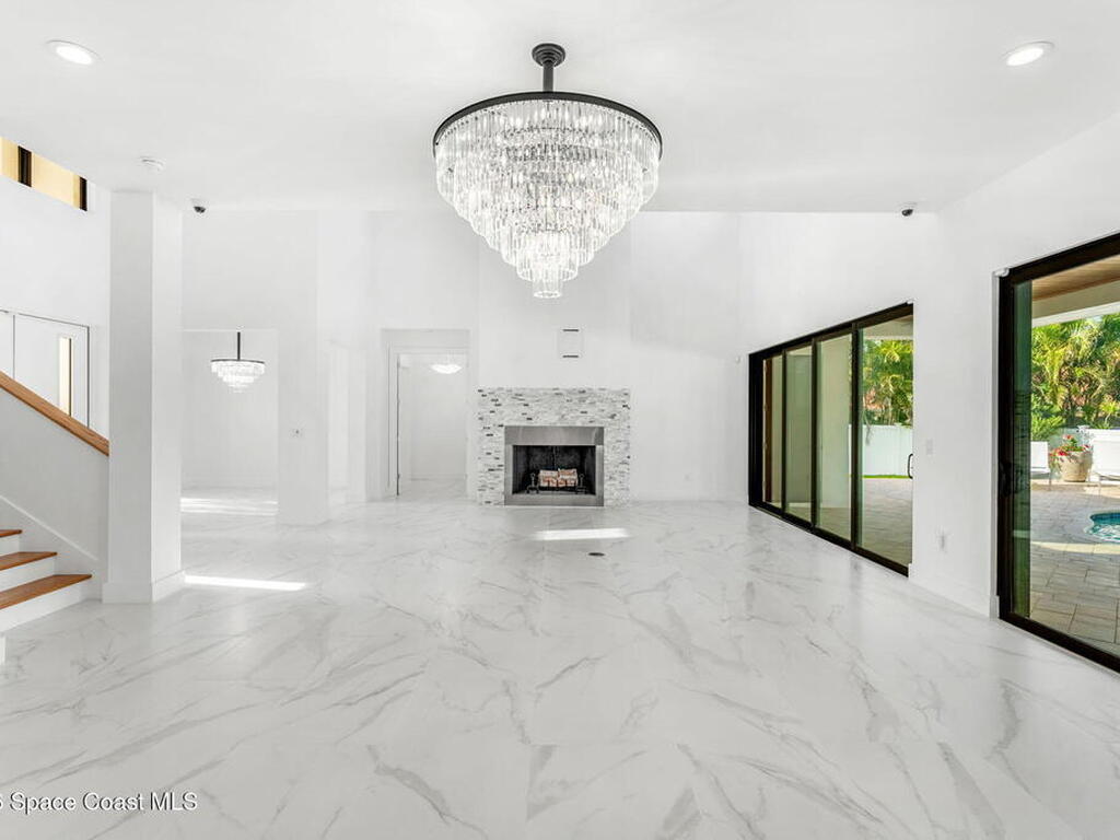 2355 N Riverside Drive, Indialantic, FL 32903