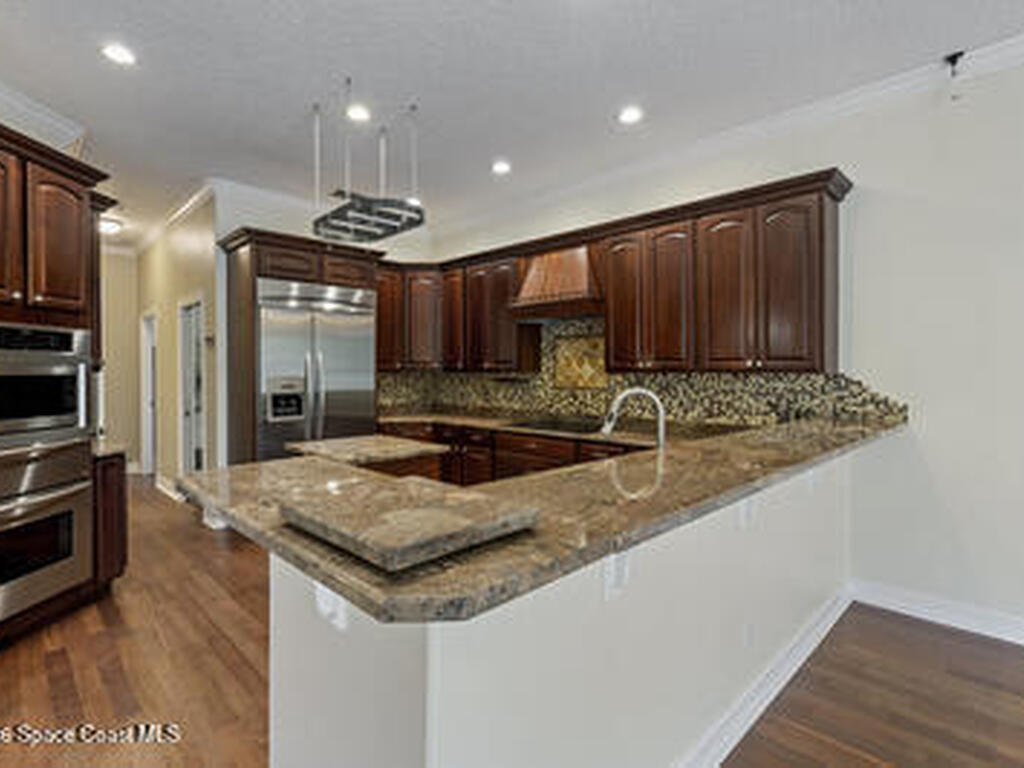 2205 Arnold Lane, Malabar, FL 32950