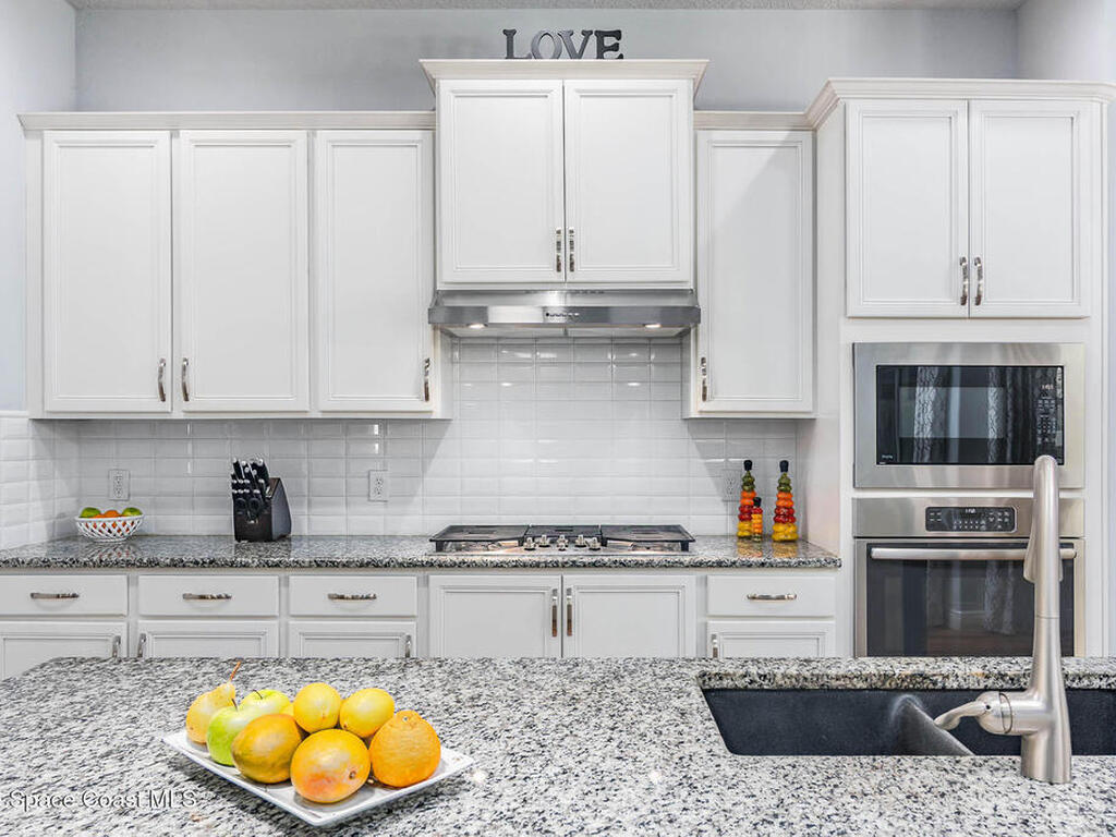 4452 Ruthann Circle, Melbourne, FL 32934