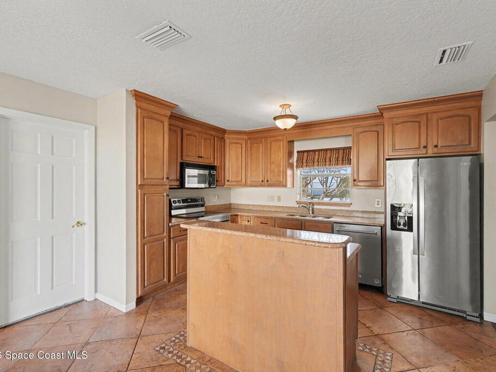 400 Maria Drive, Satellite Beach, FL 32937