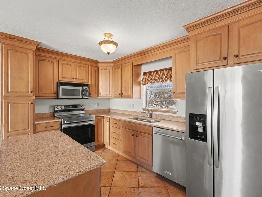 400 Maria Drive, Satellite Beach, FL 32937